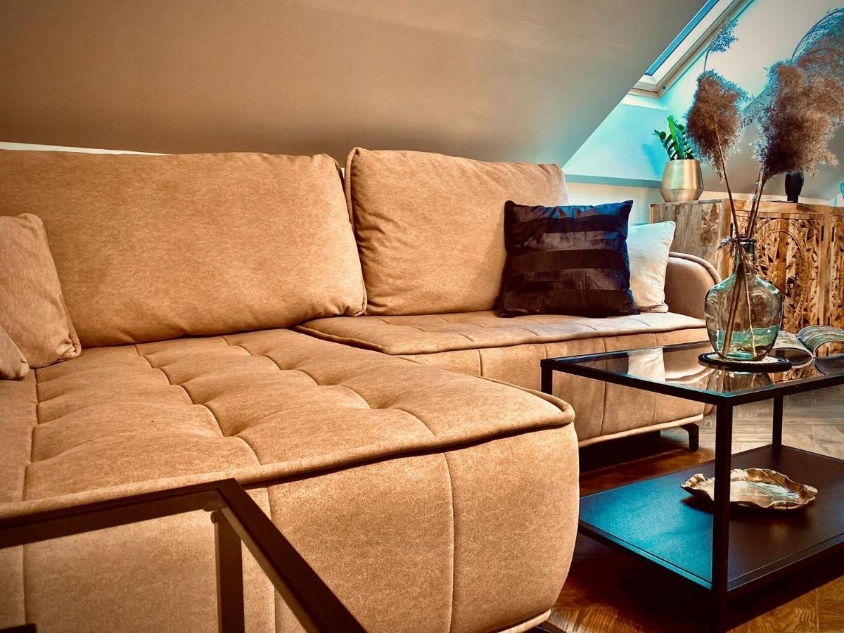 Apartament Czos Apartment